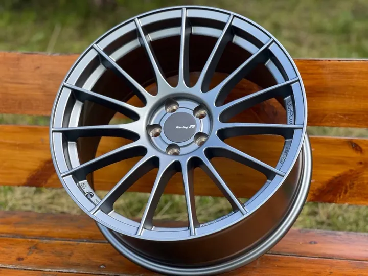 Enkei RS05RR 1198 R18 8.5J ET35 5x100 DIA73.1 GREY