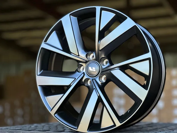 Lixiang H3114F FlowForming R20 8.5J ET45.5 5x120 DIA62.5 MATTE BLACK