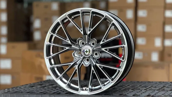 HRE FF28 1775 R17 7.5J ET38 5x105 DIA56.6 HYPER BLACK