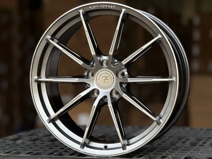 FLOW FORMING TITAN FORGED TF34 9834 R19 8.5J ET35 5x114.3 DIA73.1 HYPER BLACK