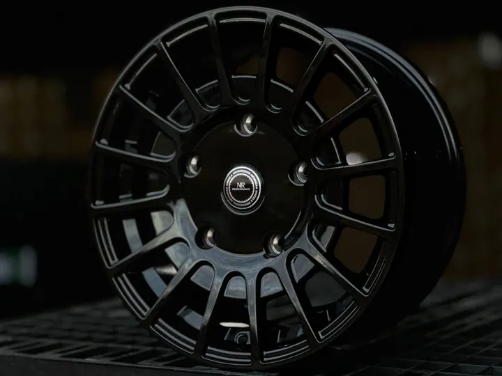 FORD / KIA 6388 R16 7.5J ET50 5x160 DIA65.1 GLOSS BLACK