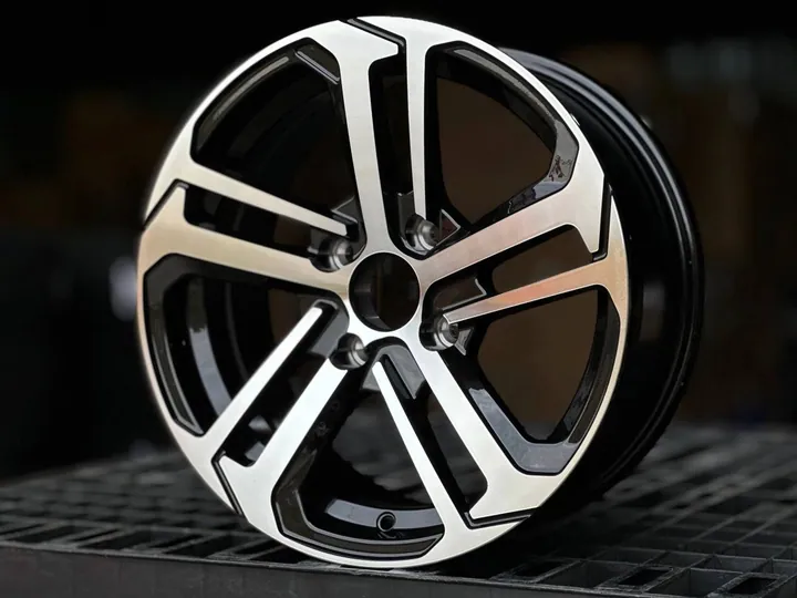 PEGOUET FORD 5416 R15 6.5J ET20 4X108 DIA65.1 GLOSS BLACK FACE