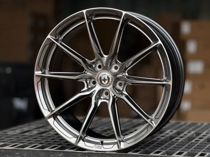 HRE P101SC XF066 FlowForming R17 7.5J ET35 5X108 DIA73.1 HYPER BLACK