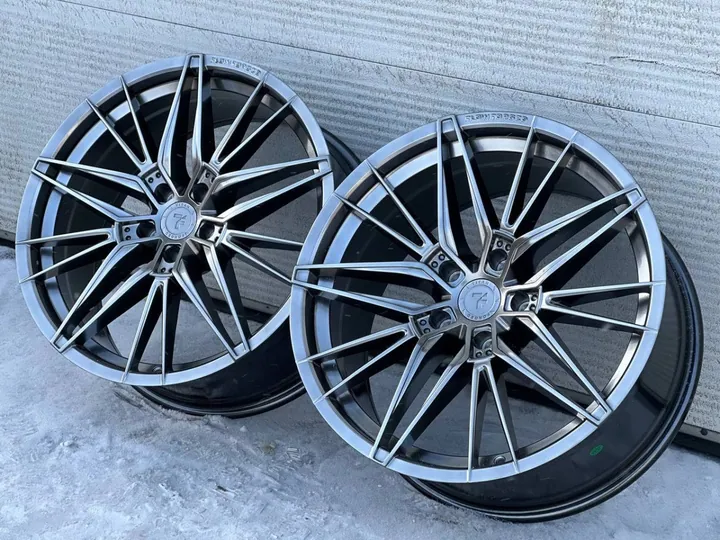 FLOW FORMING TITAN FORGED TF30 F9830 R19 9.5J ET33 5x120 DIAUUDE HYPER BLACK