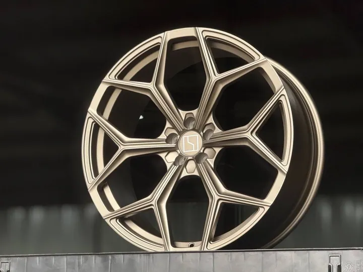 Zeekr VOSSEN YC7869 R22 9J ET35 5X108 DIA63.4 MATTE BRONZE