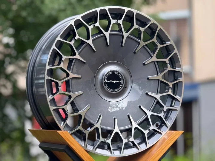 Brixton FA729 R20 8.5J ET35 5x139.7 DIA110.1 GREY FACE