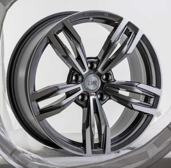 Автодиск RR CSS8104 18*8,0 5*120 ET30 74,1 HB-P